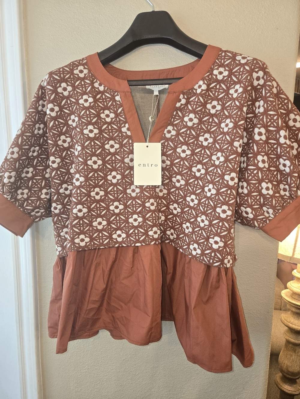 Entro Rust and White Floral Embroidered Peplum Blouse